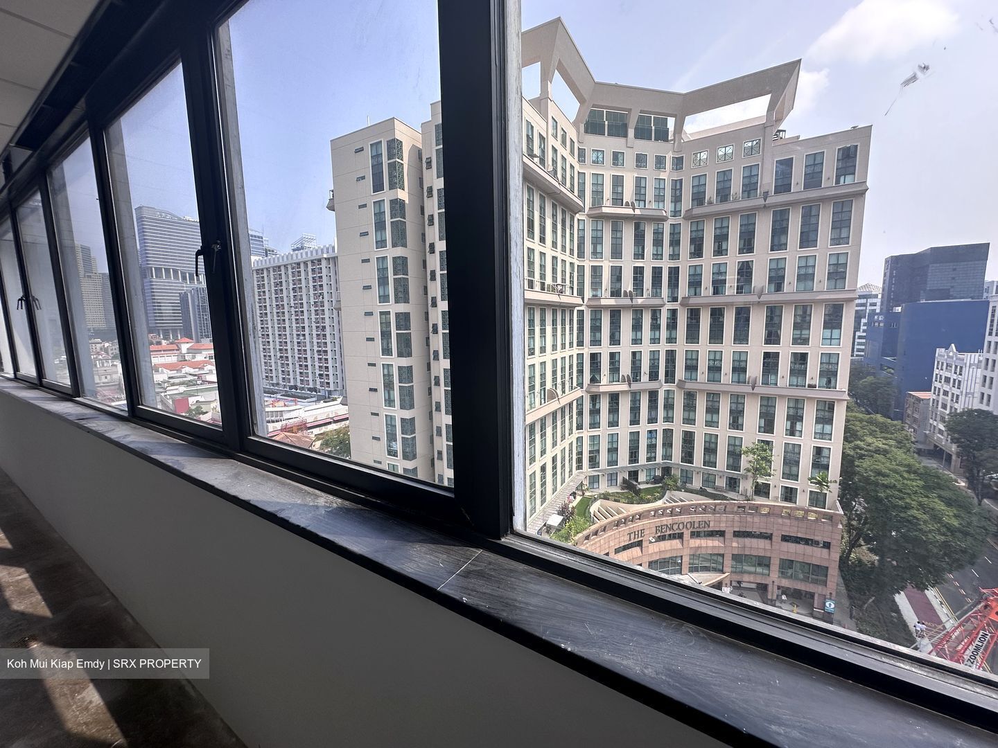 Og Albert Complex (D7), Office #611141591